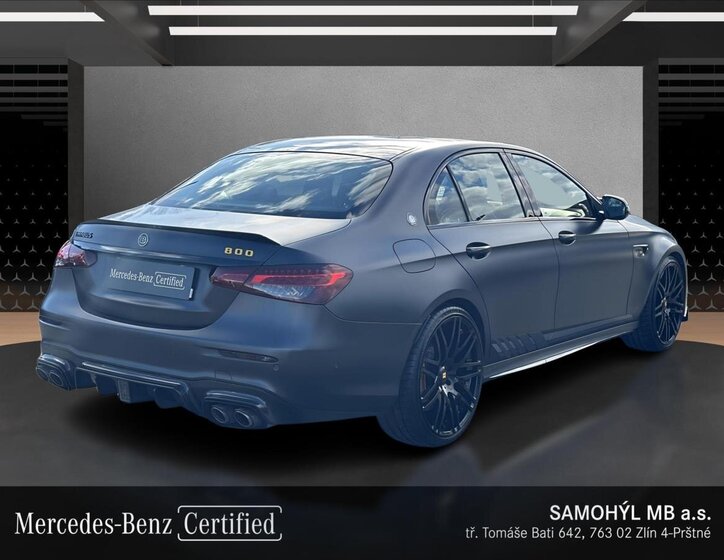 Mercedes-Benz Třídy E Sedan / Limuzína 4,0 l 588 kw