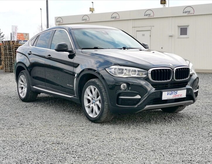 BMW X6 SUV / Terénní 3,0 l 190 kw