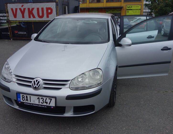 Volkswagen Golf 14