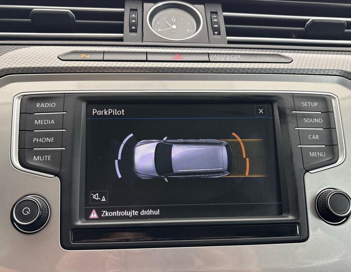 Volkswagen Passat Kombi 2,0 l 140 kw