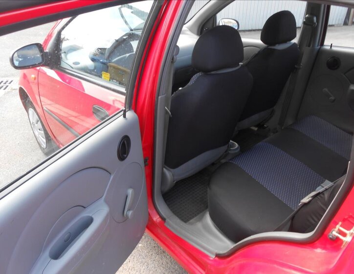 Daewoo Kalos Hatchback 1,2 l 53 kw