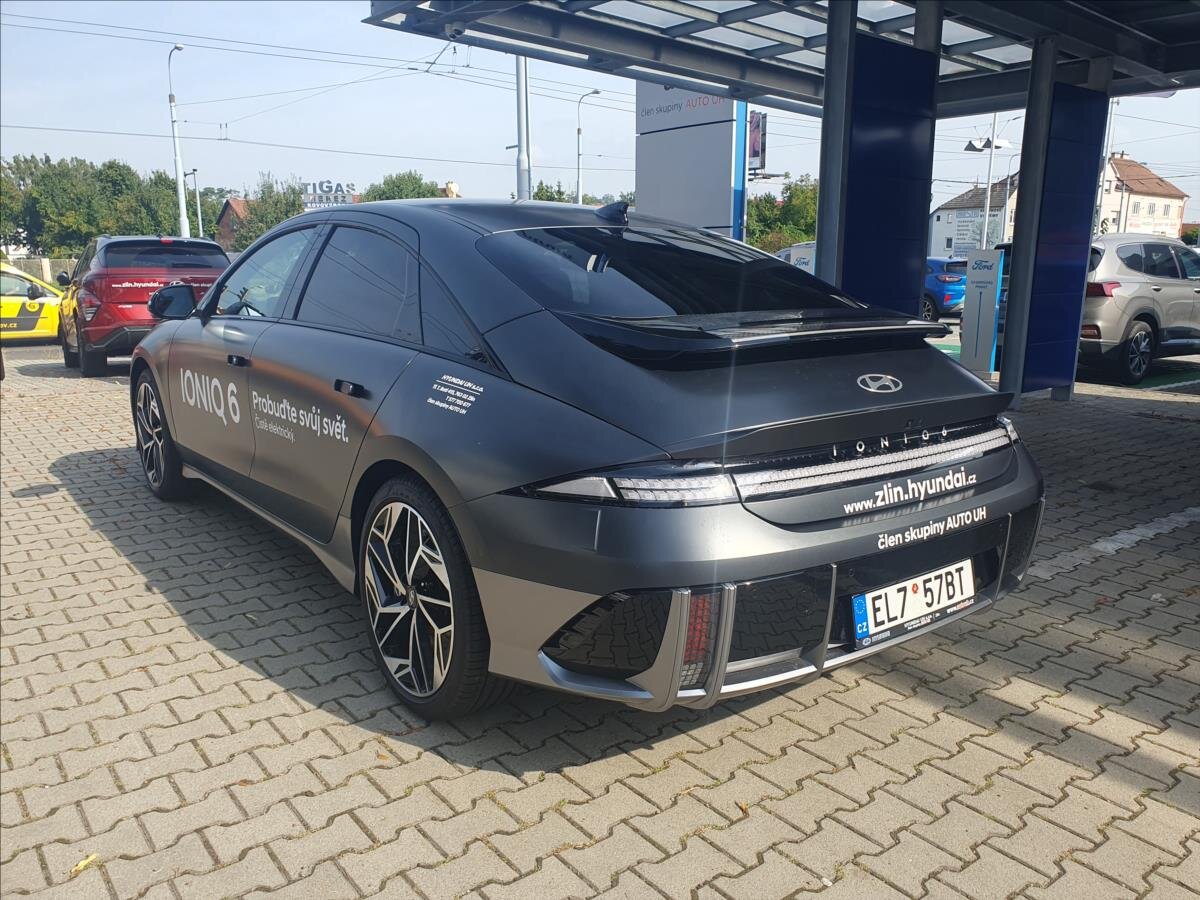 Hyundai Ioniq 6
