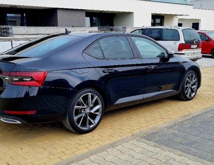Škoda Superb Sedan / Limuzína 0,0 140 kw