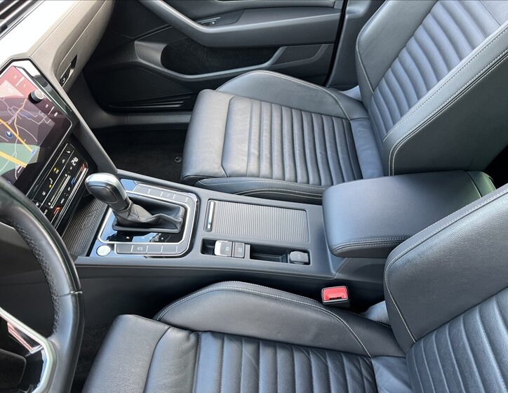 Volkswagen Passat Kombi 2,0 l 110 kw