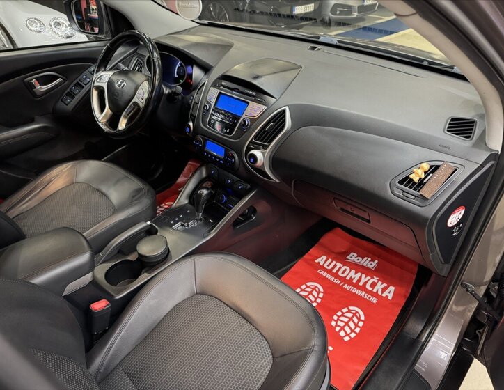 Hyundai ix35 11