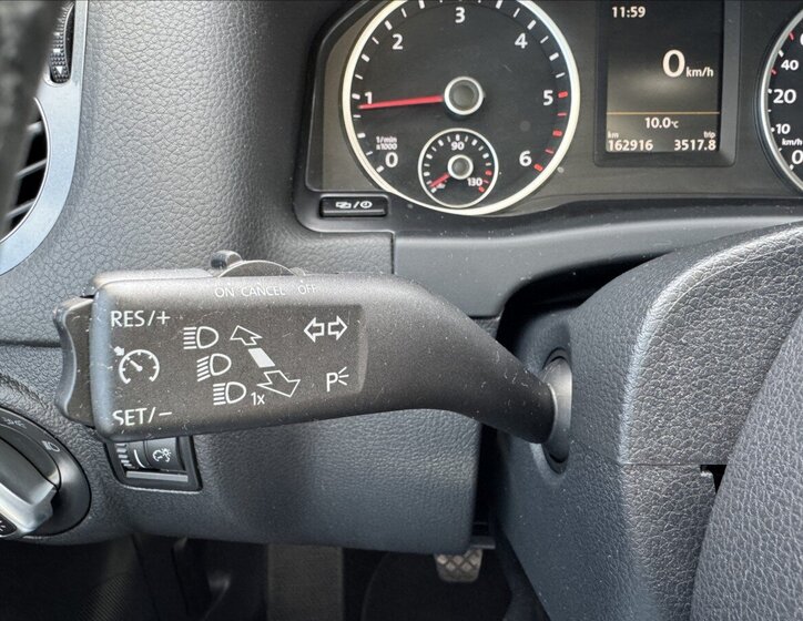 Volkswagen Tiguan SUV 2,0 l 103 kw