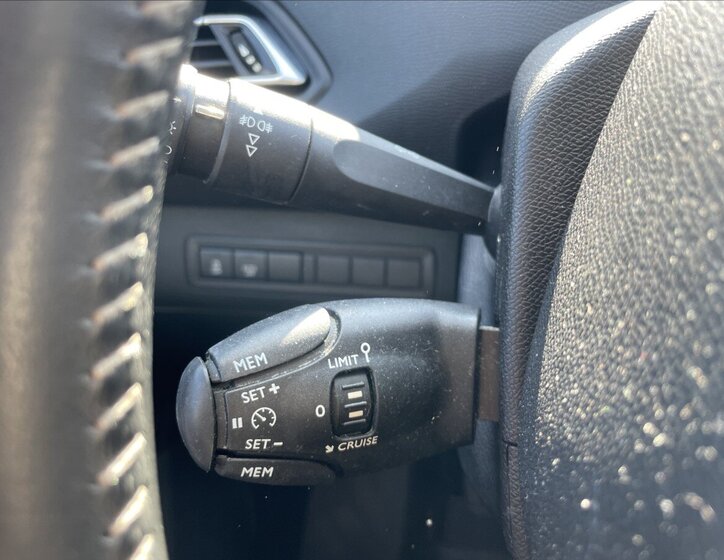 Peugeot 308 Kombi 1,6 l 88 kw