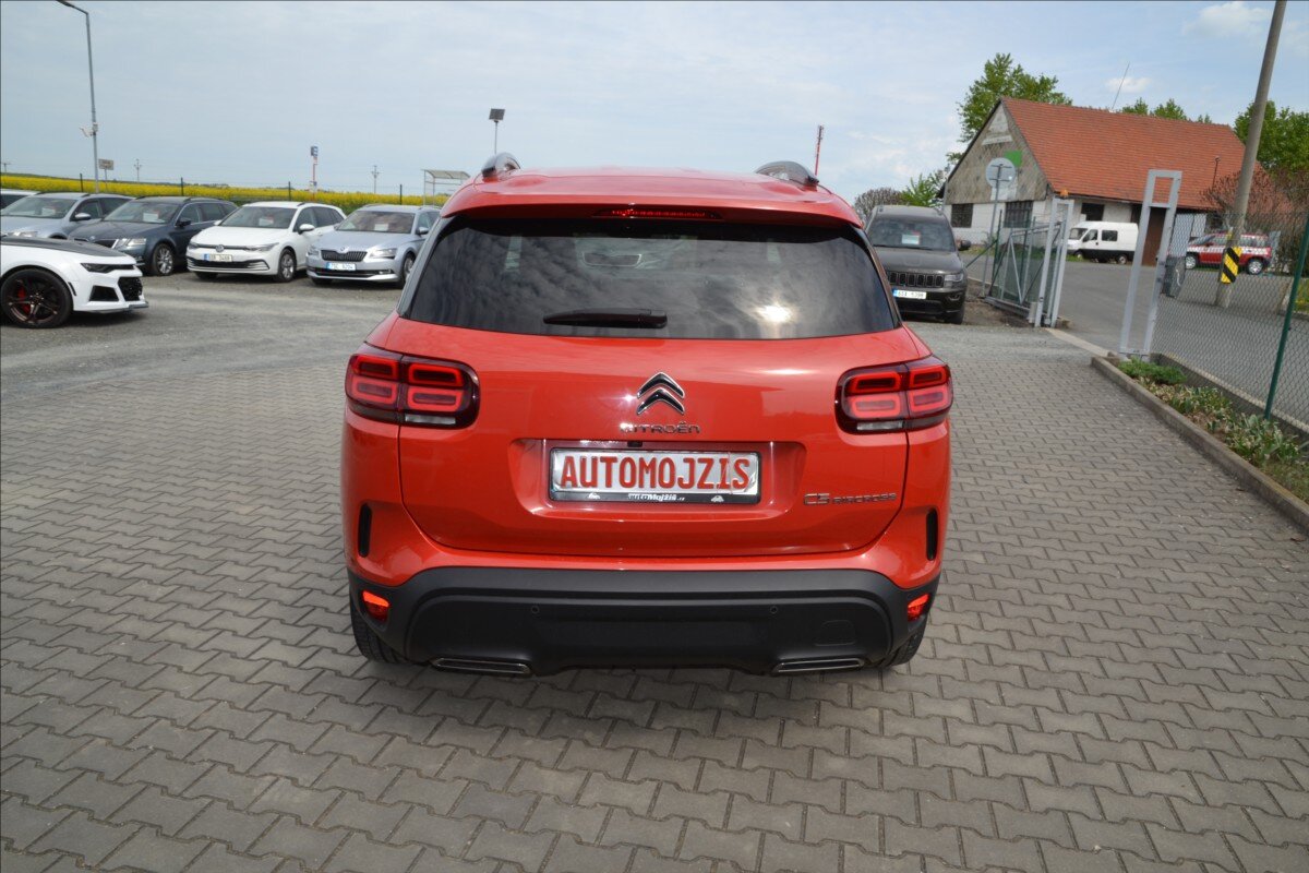 Citroën C5 Aircross SUV / Terénní 1,6 l 133 kw