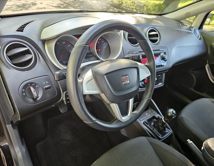 Seat Ibiza Hatchback 1,4 l 63 kw