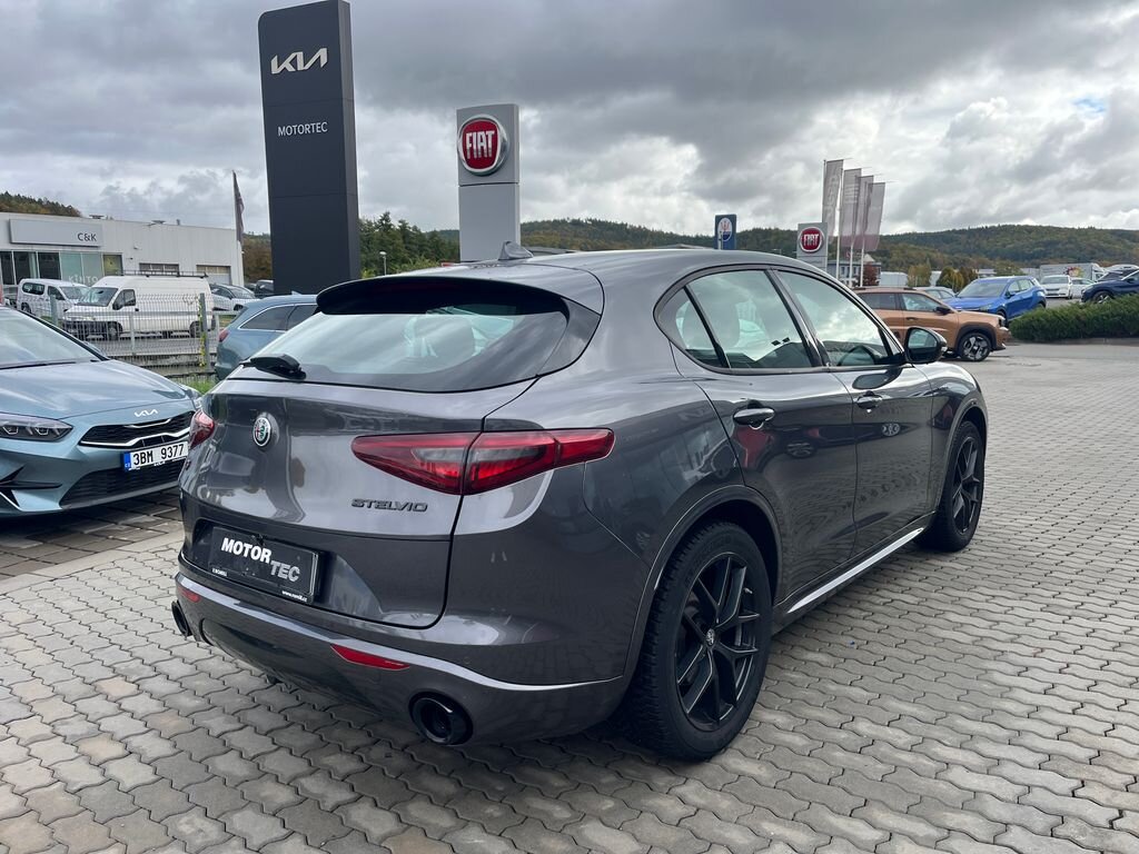 Alfa Romeo Stelvio