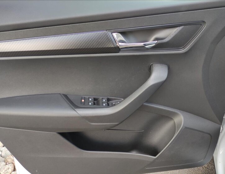 Škoda Karoq SUV / Terénní 2,0 l 110 kw