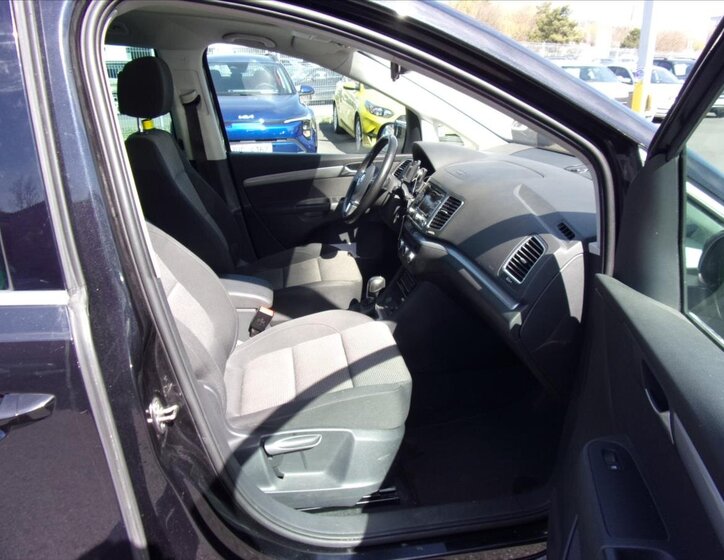 Volkswagen Sharan Kombi 2,0 l 100 kw