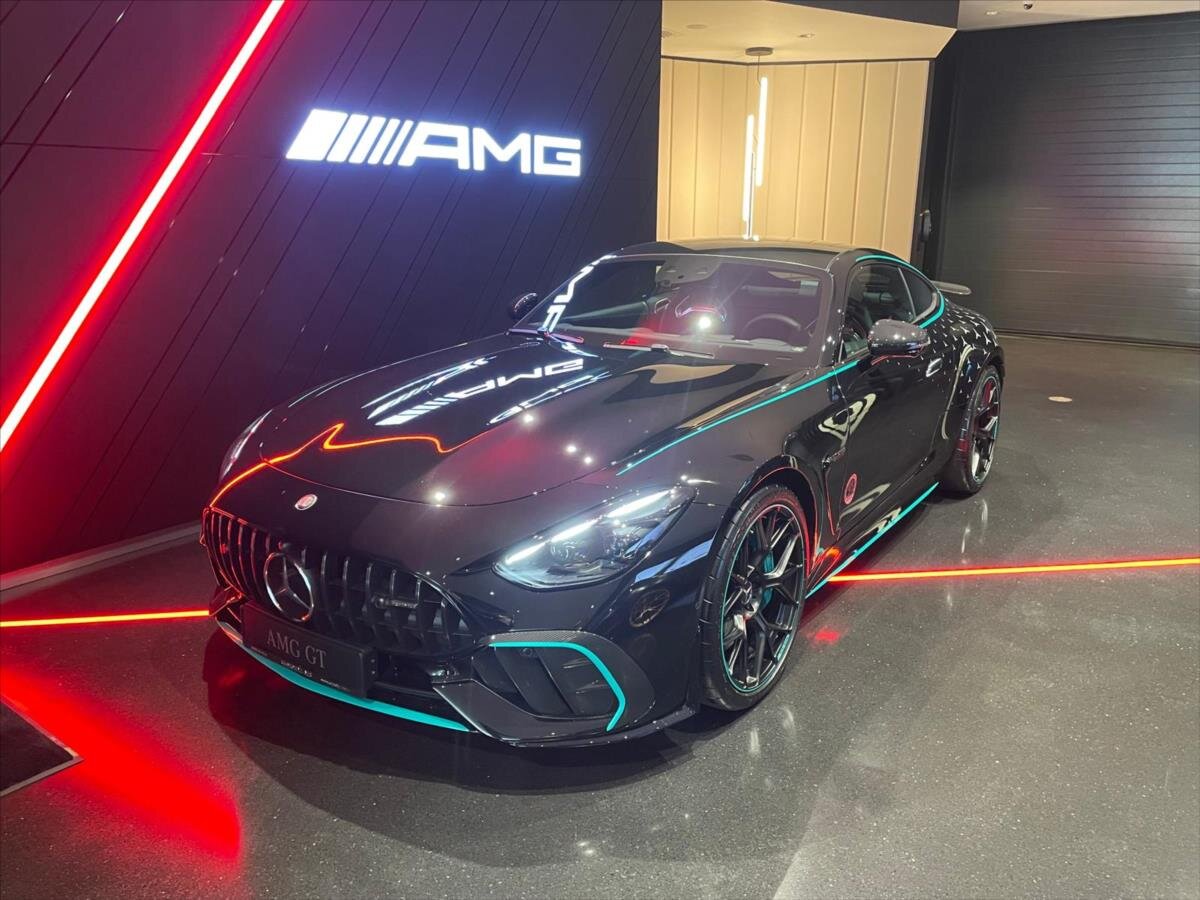 Mercedes-Benz AMG GT Kupé 4,0 l 450 kw