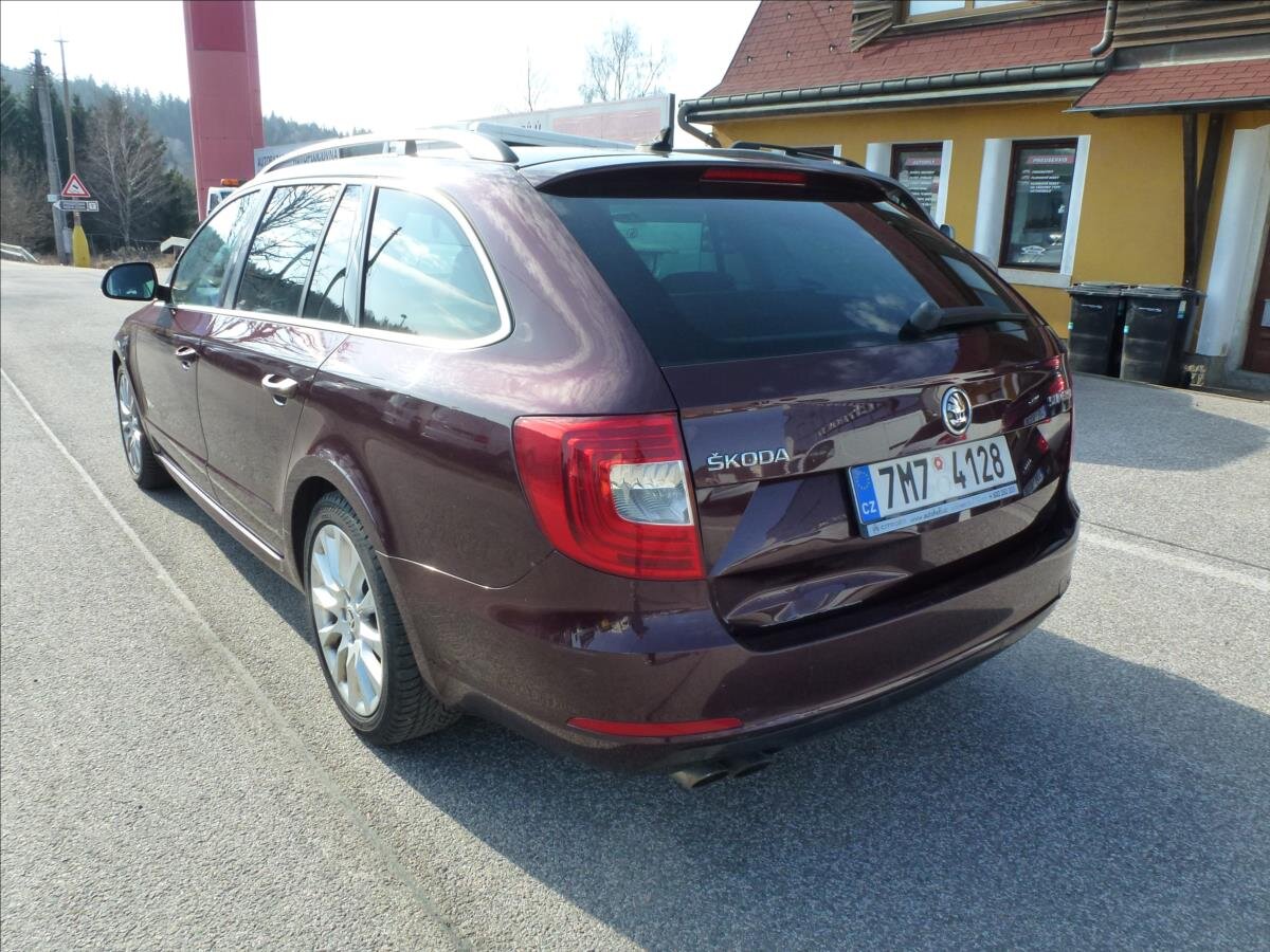 Škoda Superb Kombi 2,0 l 125 kw