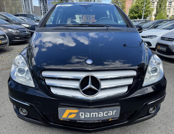 Mercedes-Benz Třídy B Hatchback 2,0 l 103 kw
