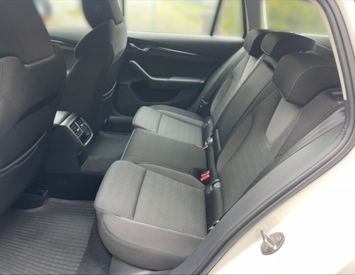 Škoda Ostatní Kombi 1,5 l 110 kw