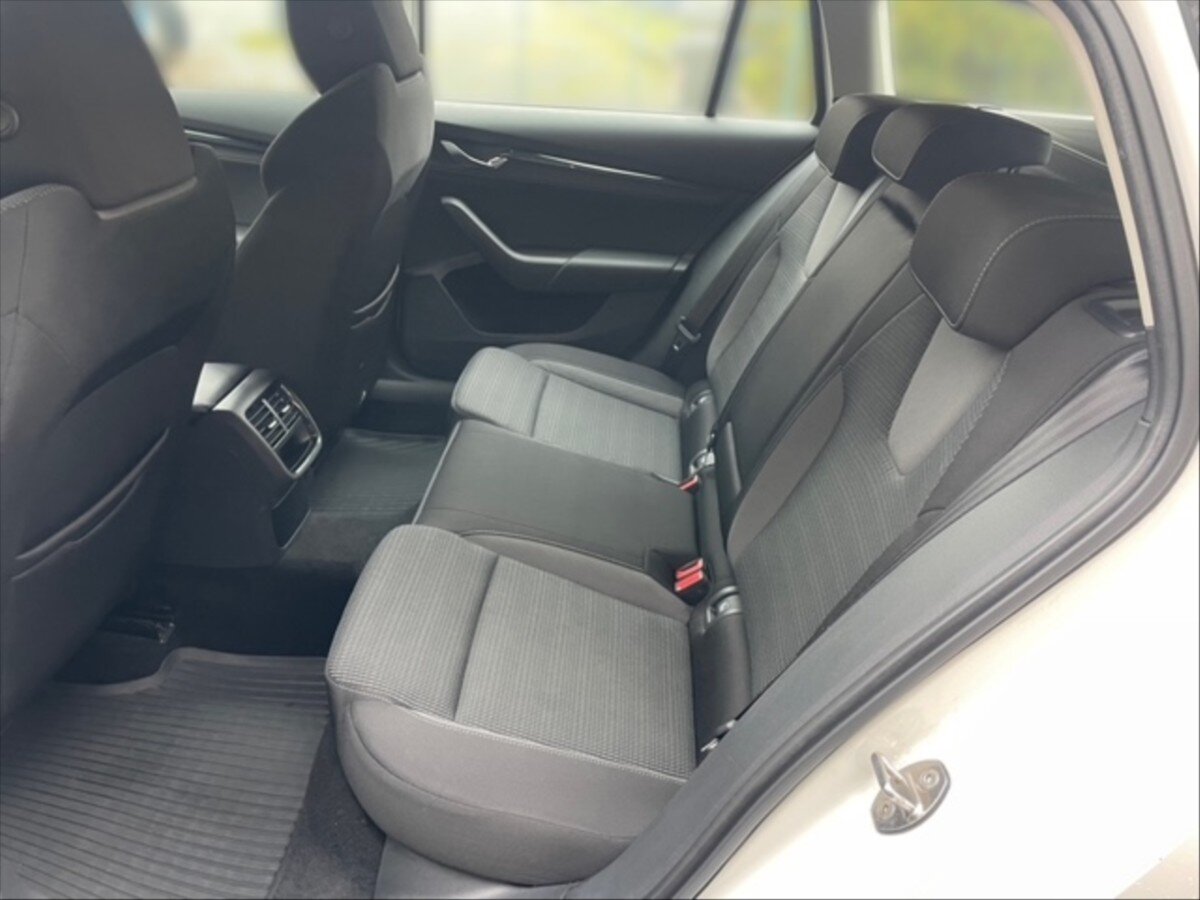 Škoda Ostatní Kombi 1,5 l 110 kw