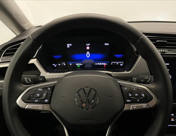 Volkswagen Touran MPV 1,5 l 110 kw