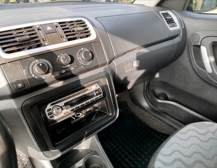 Škoda Roomster MPV 1,2 l 51 kw