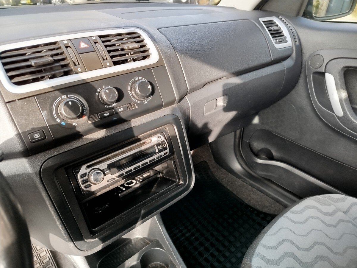 Škoda Roomster MPV 1,2 l 51 kw