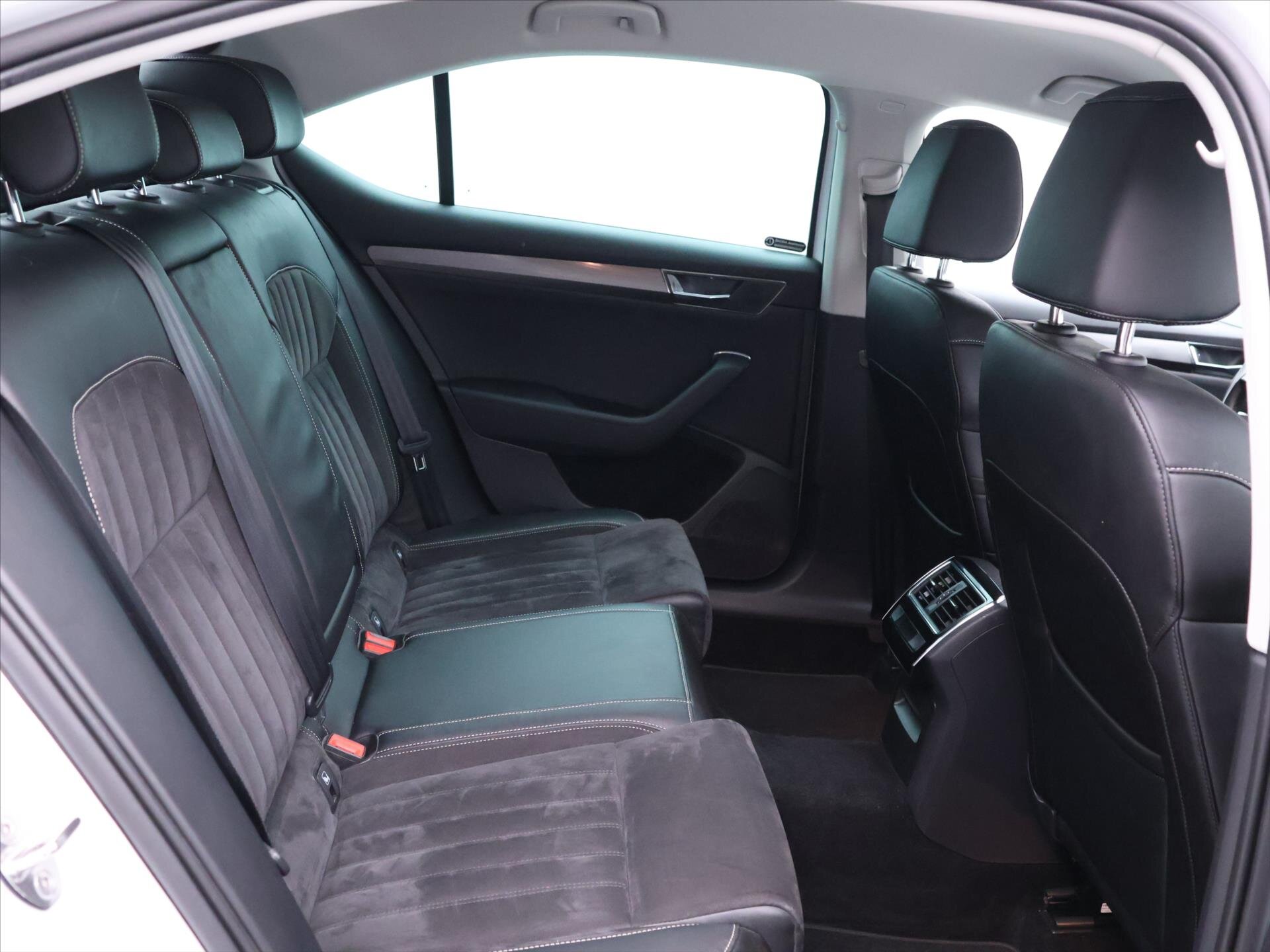 Škoda Superb Liftback 2,0 l 110 kw