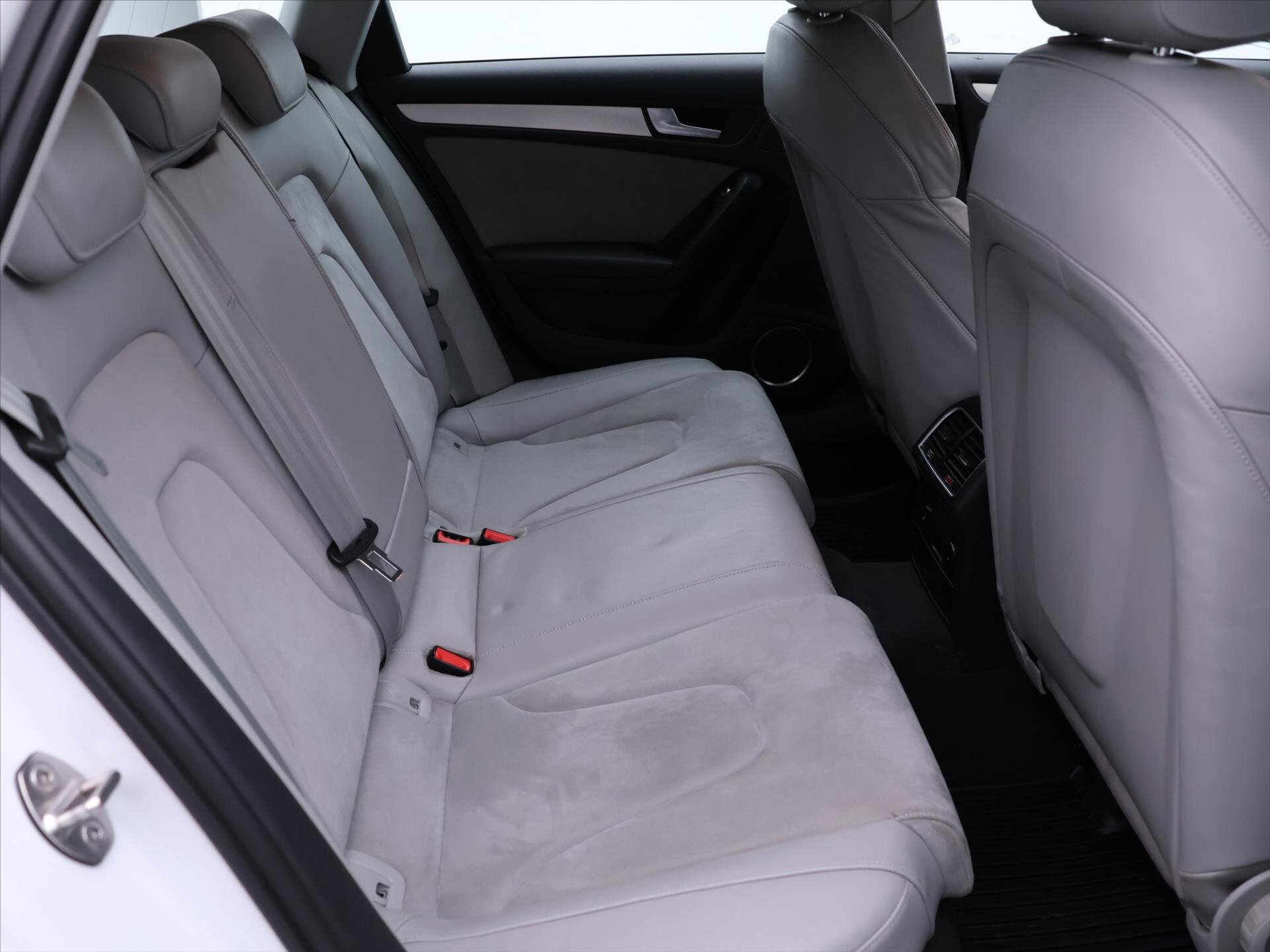 Audi A4 Allroad Kombi 3,0 l 180 kw