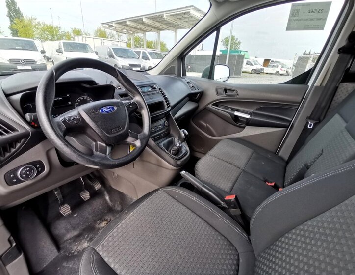 Ford Transit Connect 6