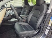 Tesla Model 3 Sedan / Limuzína 0,0 208 kw