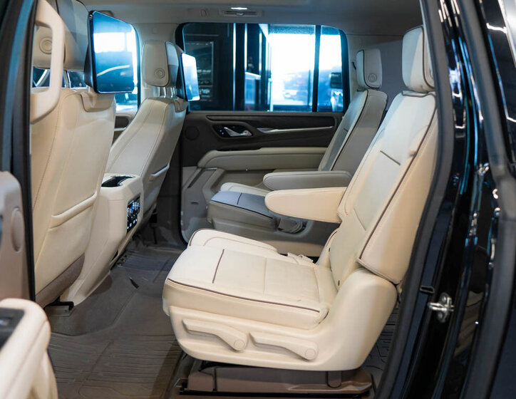 GMC Yukon SUV / Terénní 6,2 l 313 kw