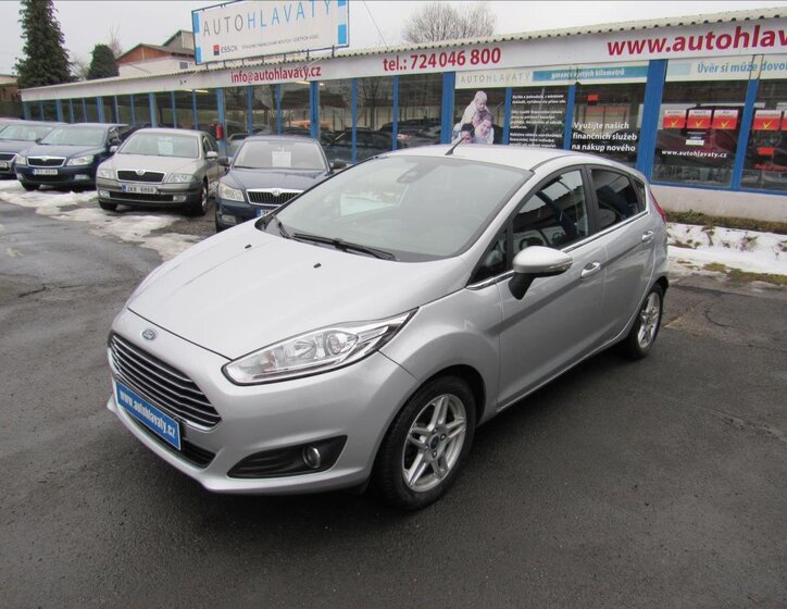 Ford Fiesta Hatchback 998,0 74 kw