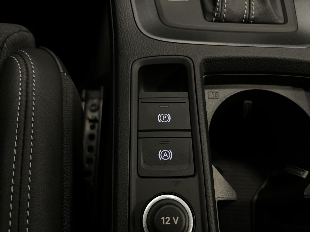 Audi Q3 SUV 1,5 l 110 kw