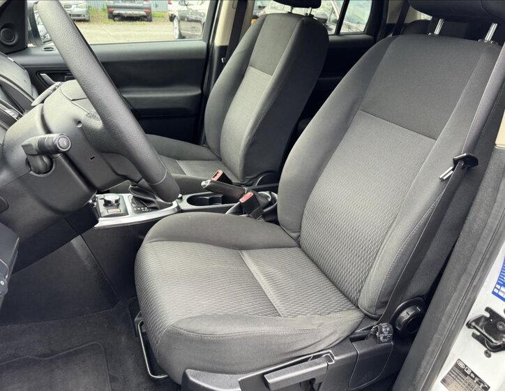 Land Rover Freelander SUV / Terénní 2,2 l 140 kw