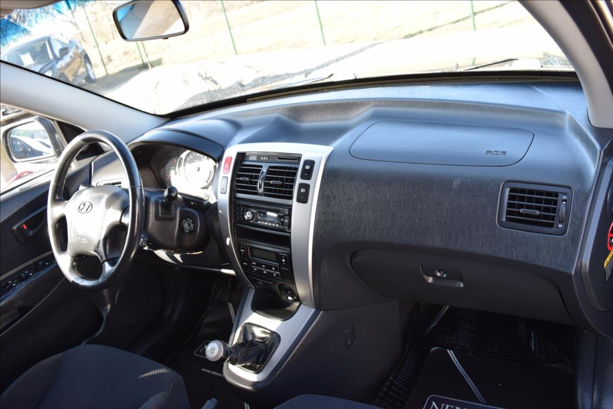 Hyundai Tucson SUV 2,0 l 104 kw