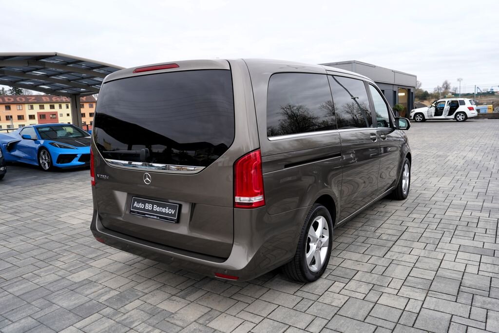 Mercedes-Benz Třídy V MPV 2,1 l 140 kw