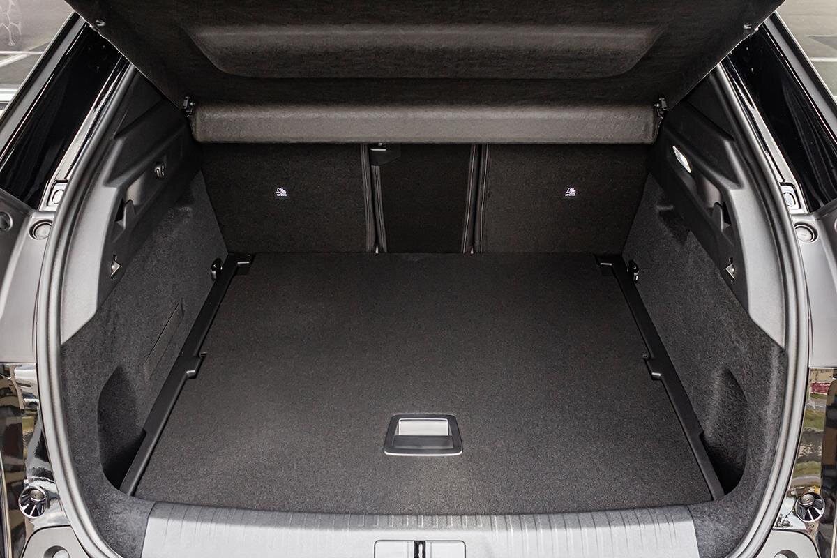 Peugeot 3008 Sedan 1,2 l 136 kw