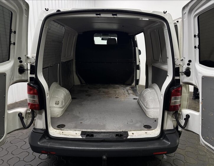 Volkswagen Transporter 23