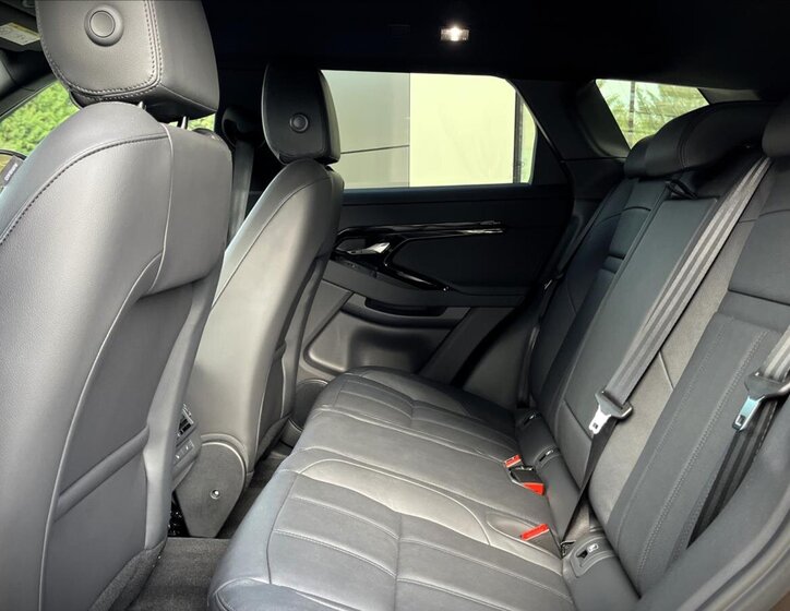 Land Rover Range Rover Evoque 25