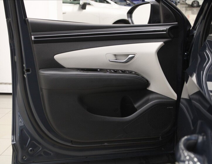 Hyundai Tucson SUV 1,6 l 110 kw