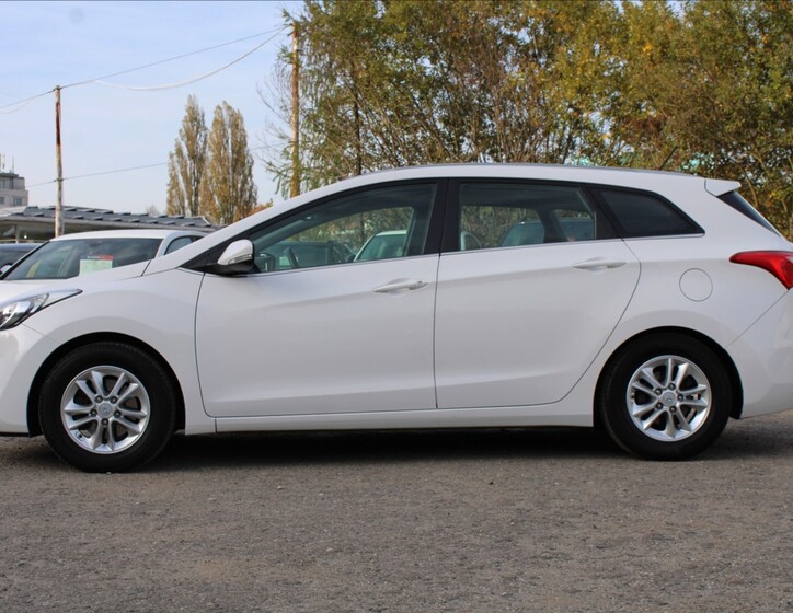 Hyundai i30 8