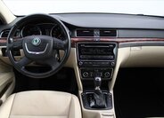 Škoda Superb 13