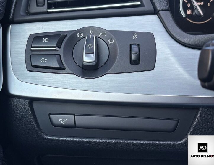 BMW Řada 5 Kombi 3,0 l 190 kw