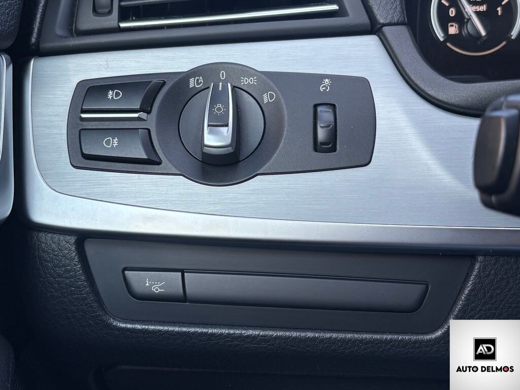 BMW Řada 5 Kombi 3,0 l 190 kw