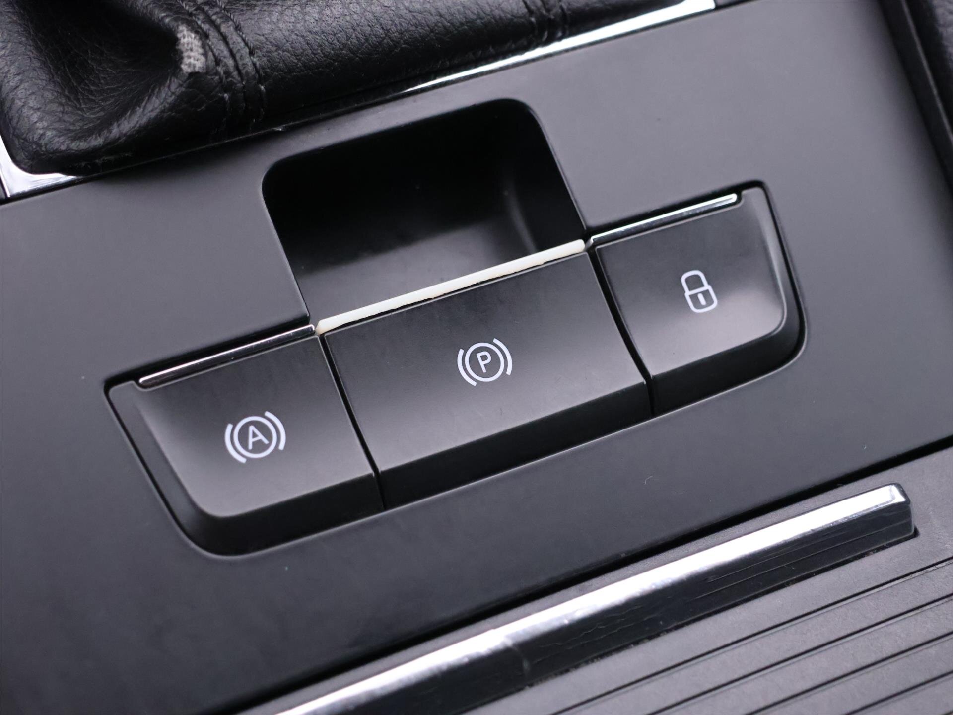 Škoda Superb Sedan 2,0 l 110 kw