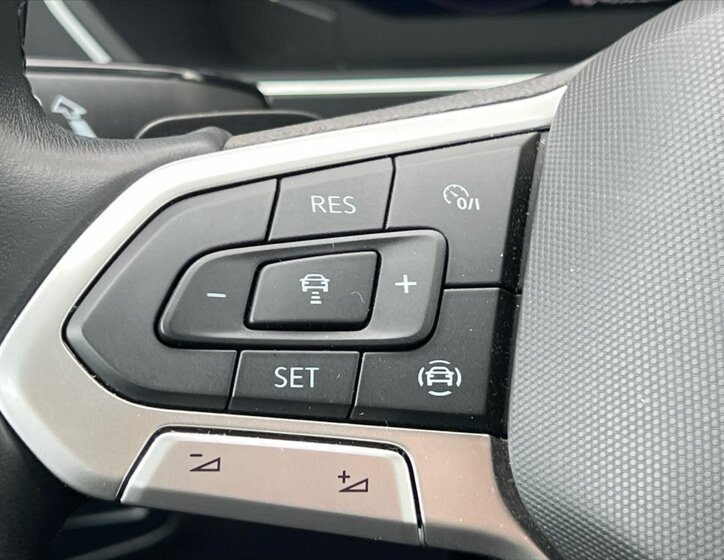 Volkswagen Tiguan Kombi 1,5 l 110 kw