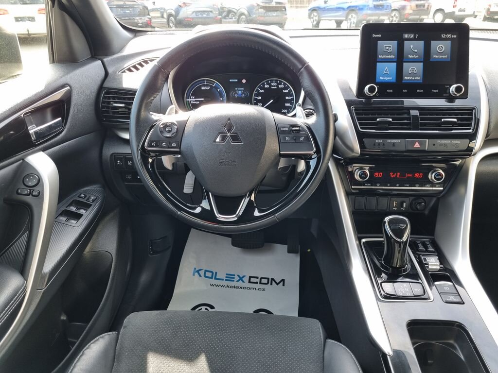 Mitsubishi Ostatní SUV / Terénní 2,4 l 138 kw