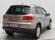 Volkswagen Tiguan SUV 2,0 l 81 kw