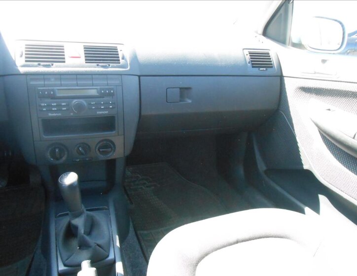 Škoda Fabia Hatchback 1,2 l 40 kw