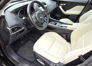 Jaguar F-Pace SUV / Terénní 3,0 l 221 kw
