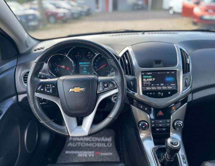 Chevrolet Cruze 14