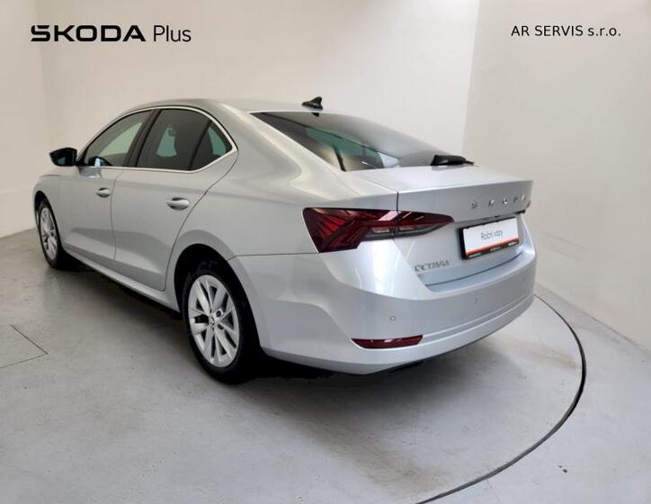 Škoda Octavia 9